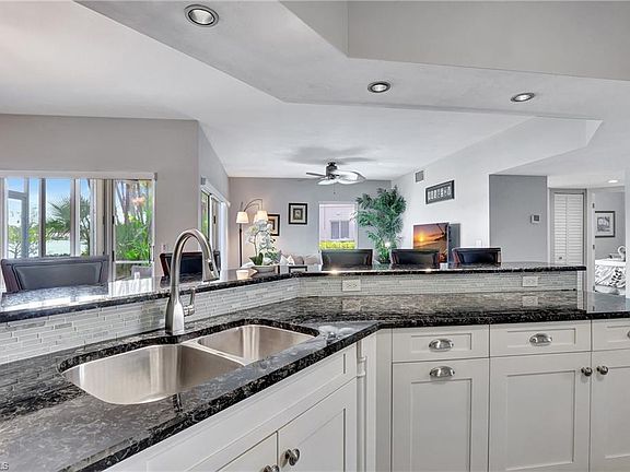 5th image of 2651 Citrus Lake DR #D-101