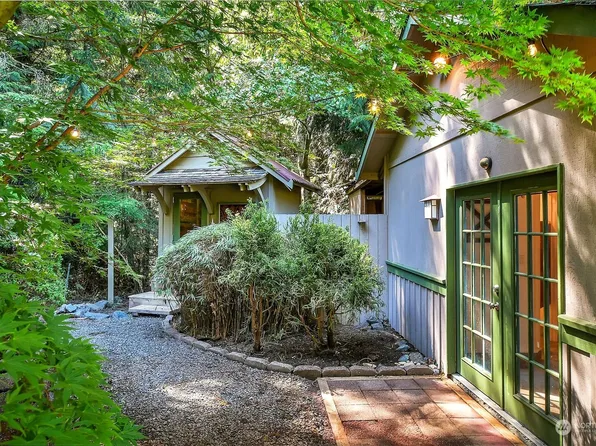 3072 Teal Lake Road, Port Ludlow, WA 98365