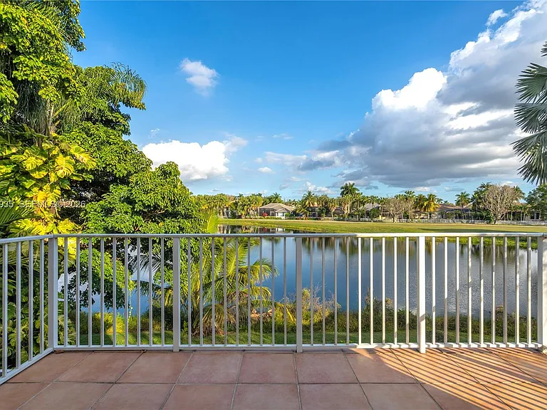 1413 SW 158th Ave — Photo 31