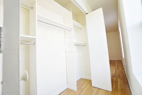 Rented by Block Holdings LLC | media 30