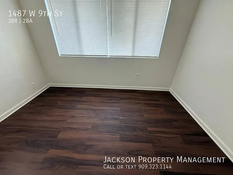 1487 W 9th St — Photo 14