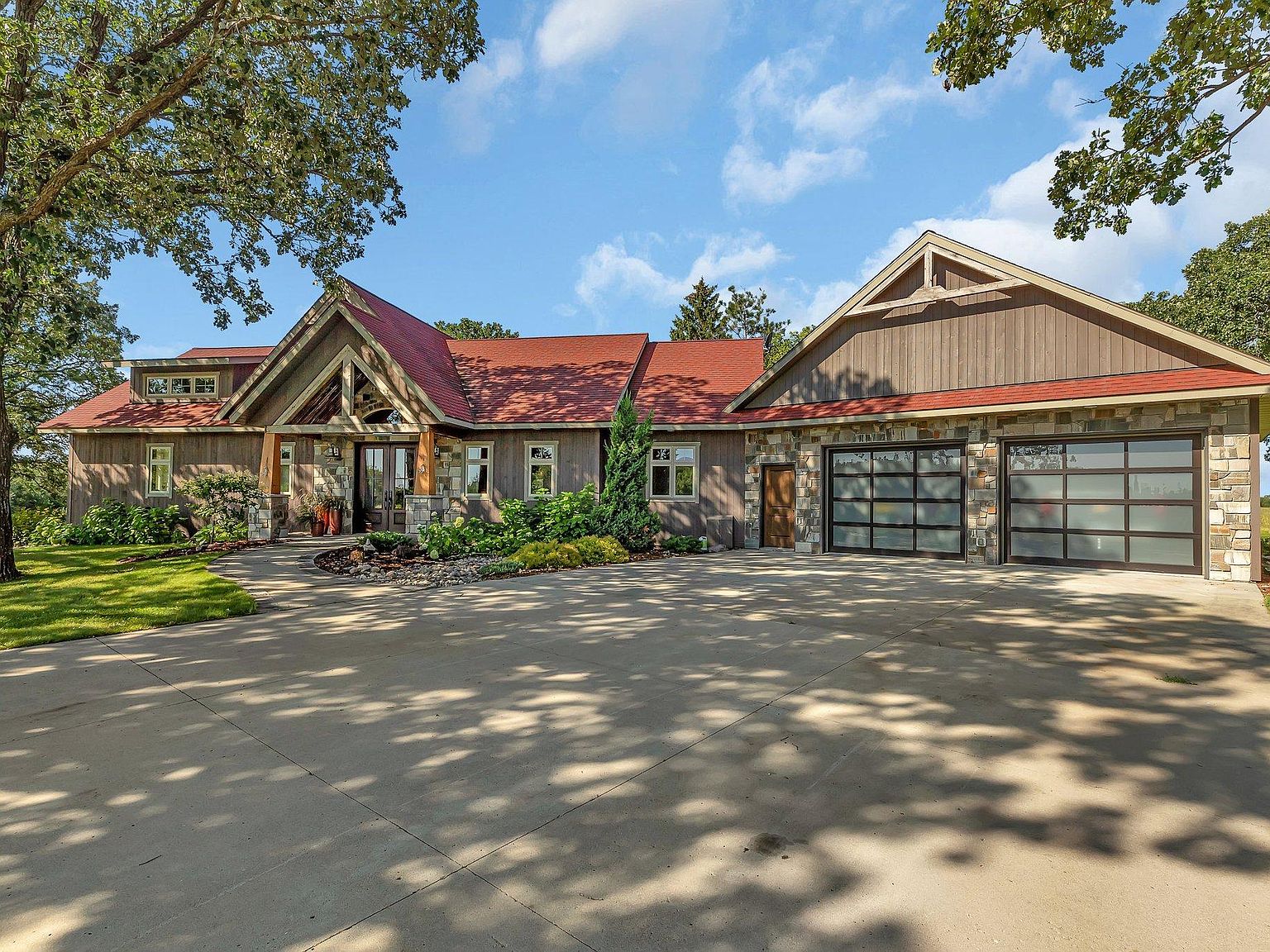 19490 115th St NE, New London, MN 56273 Zillow