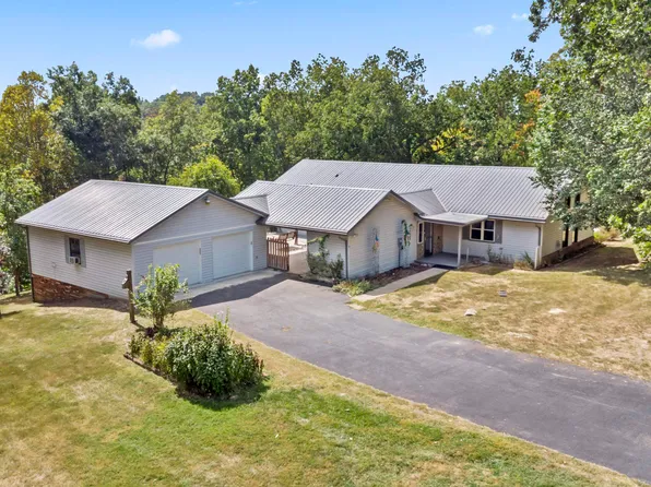 5151 Executive Dr, Catlettsburg, KY 41129