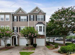 2781 Wyntercrest Ln, Durham, NC 27713