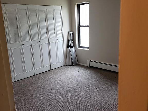 3rd image of 53 Woodbine St APT 30