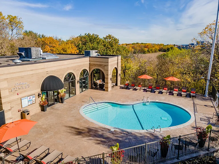Avana Minnetonka — Photo 40