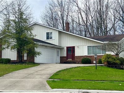 7264 Thorncliffe Blvd, Parma, OH, 44134