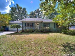 5701 Hall Rd, Muskegon, MI 49442