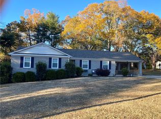 316 Ervin St, Honea Path, SC 29654