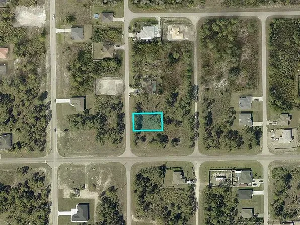 769 Burns Ave S, Lehigh Acres, FL 33974