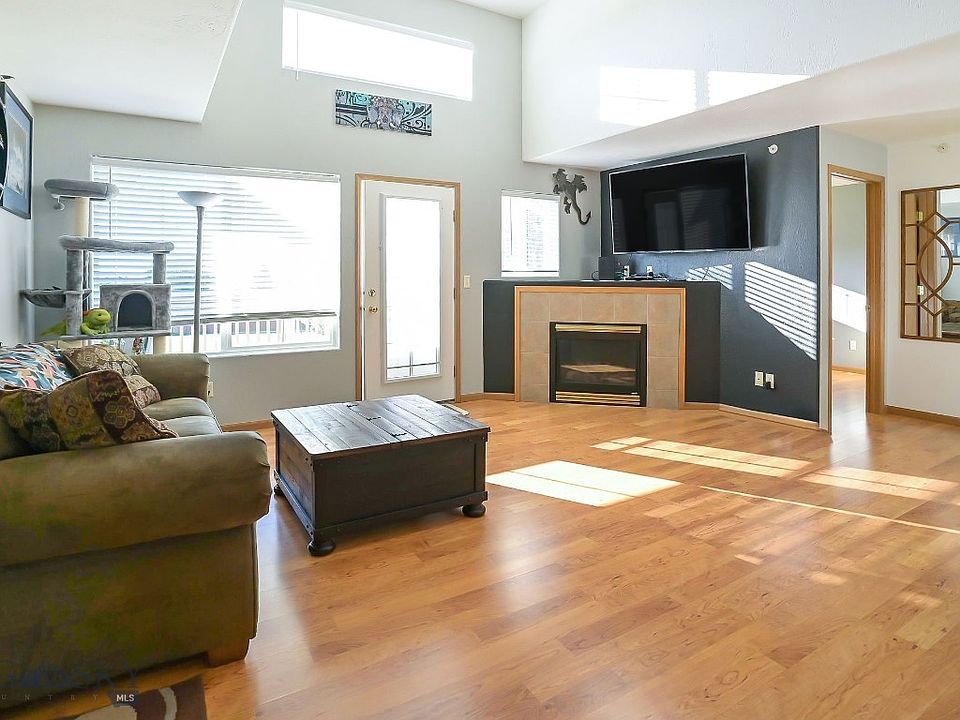 1st image of 21 N Shore Dr APT 12
