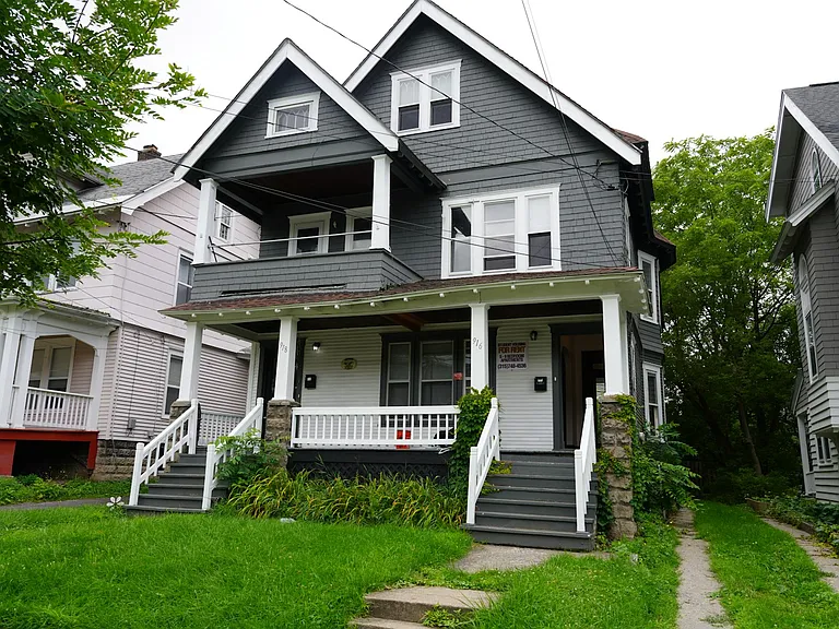 916 Ackerman Ave #5 — Photo 10