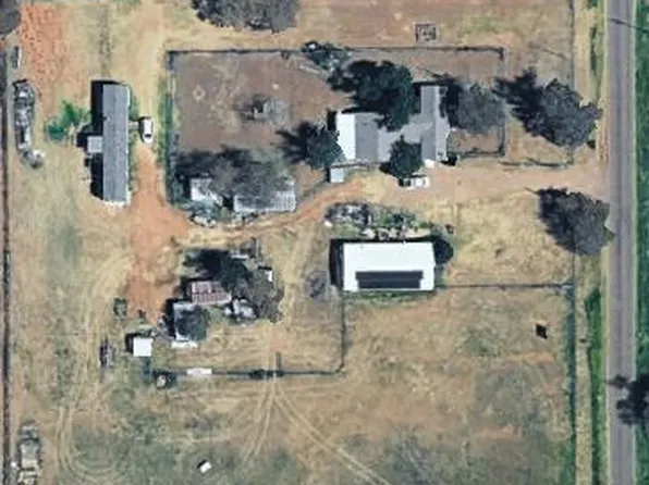 6911 N County Road 2800, Lubbock, TX 79403