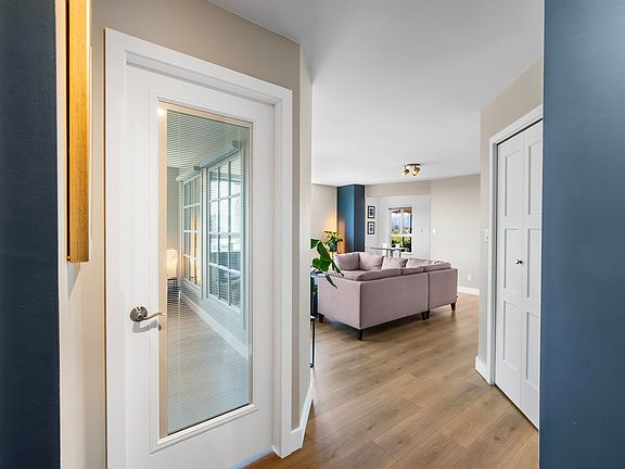 4th image of 612 5th Ave #1405