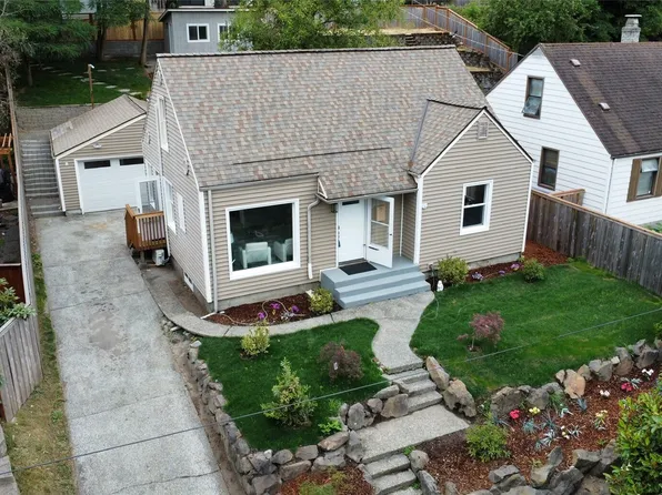 7353 29th Avenue SW, Seattle, WA 98126