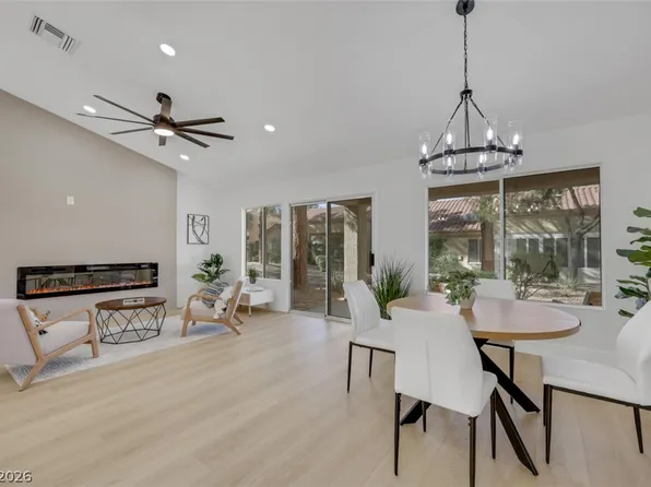 9532 Eagle Valley Dr, Las Vegas, NV 89134