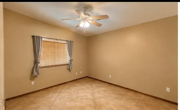 1448 E Lester St — Photo 16