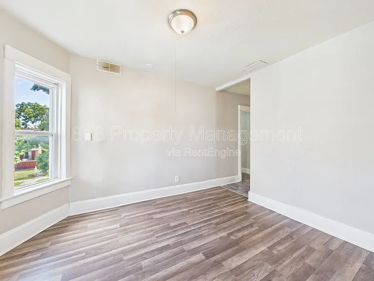 2702 Peery Ave #2E — Photo 15
