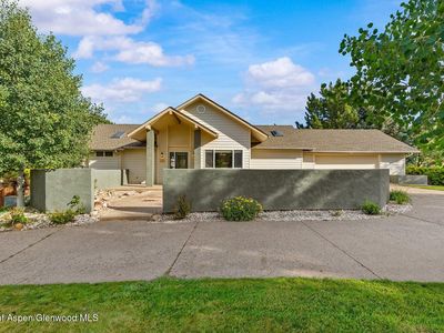 129 Battlement Creek Trl, Parachute, CO, 81635