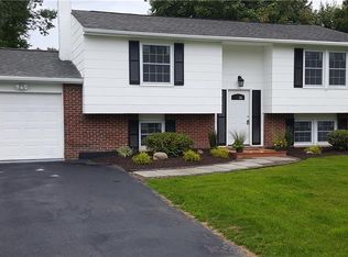 104 Saltwell Rd, Liverpool, NY 13090