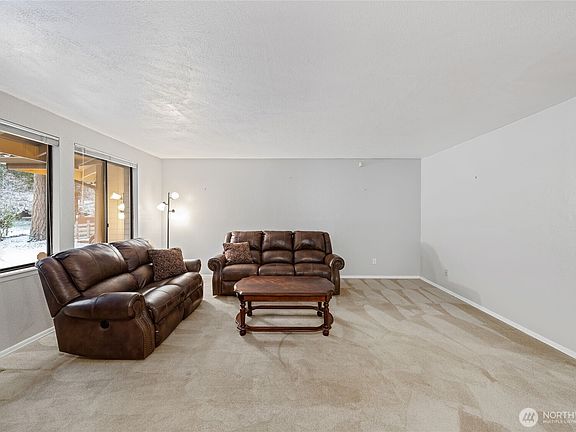 5th image of 3816 67th Avenue Ct NW