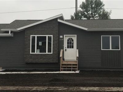 2509 N Lyme Grass Ave, Sioux Falls, SD, 57107