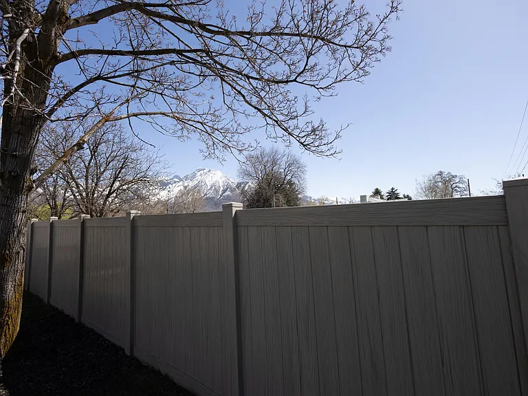 E Delia Dr — Photo 21