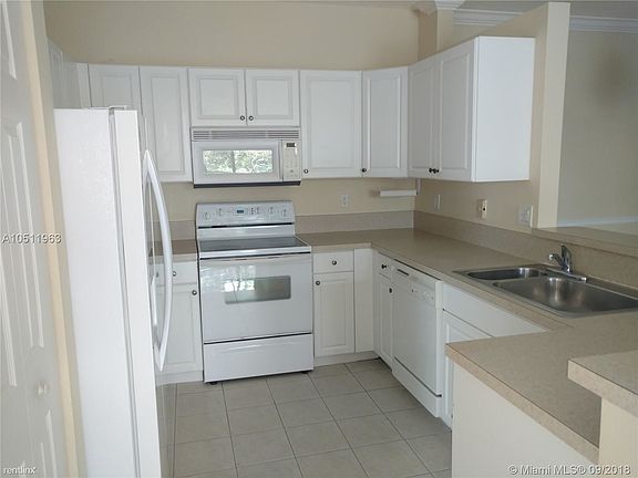 9FA00774-D82E-4094-98C9-C58EDD237E2E