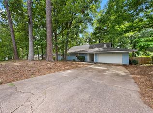 7718 Knollview Dr, Columbus, GA 31904