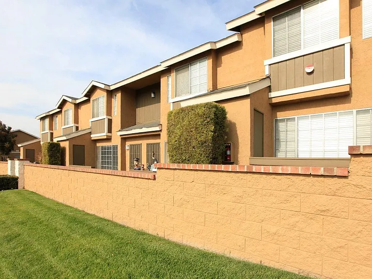 Greenfield Meadows — Photo 13