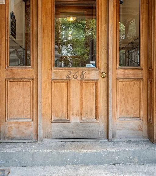 268 Windsor St #4 — Photo 13