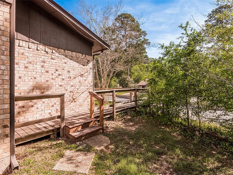 514 Hickory St — Photo 30