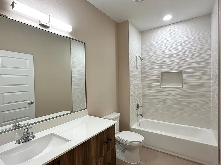 2914 W Kenwood St #1 — Photo 13
