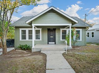328 Albany St, Alamo Heights, TX 78209