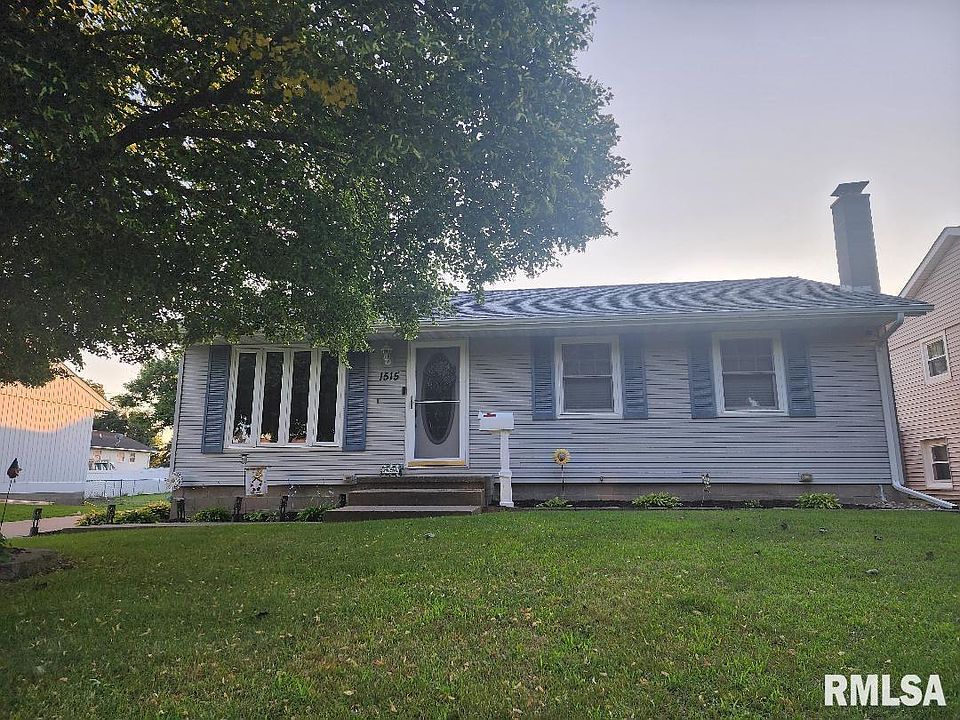 1st image of 1515 6th Ave