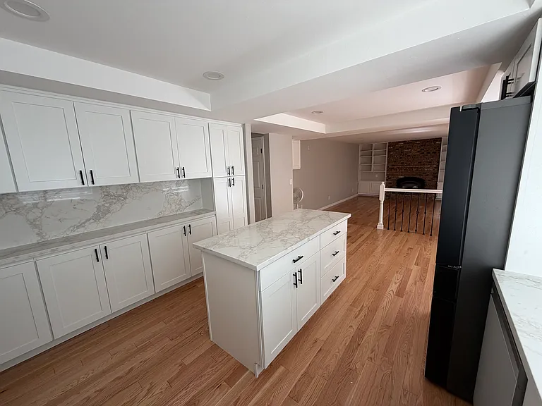 14201 NE 27th St — Photo 33