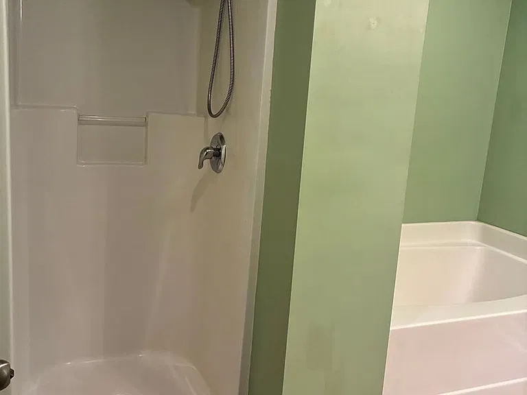 20 Mill Pond Ct — Photo 10