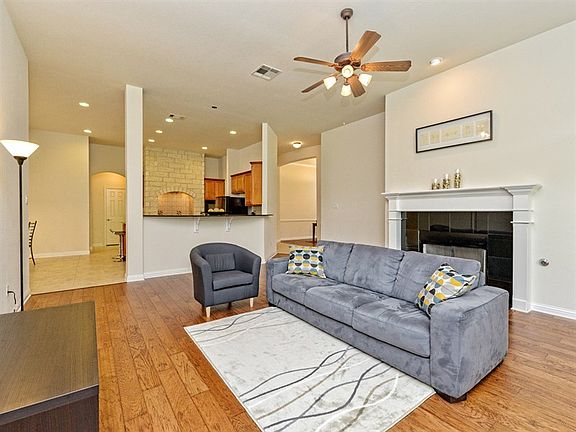 5th image of 10808 Maelin Dr