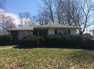 158 E 9th Ave, Roselle, NJ 07203