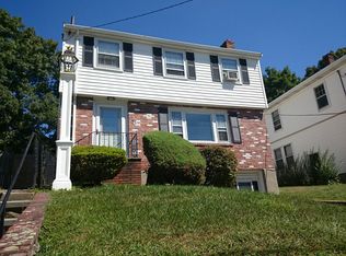 31 Sunset Hill Rd, West Roxbury, MA 02132
