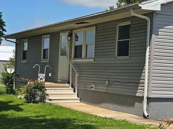 2530 County Road 1900 N, Saint Joseph, IL 61873