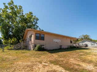 910 Archer Ave, Mammoth Spring, AR 72554