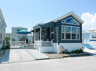 101 Islander Dr #61, Emerald Isle, NC 28594