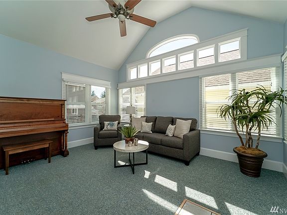 4th image of 12319 SE 262nd Ct