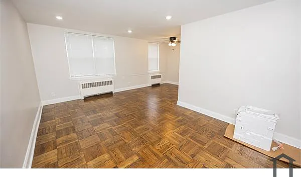906 E Vernon Rd #1 — Photo 3
