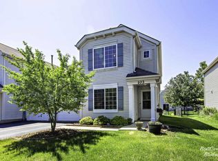 103 W Providence Ln, Round Lake, IL 60073