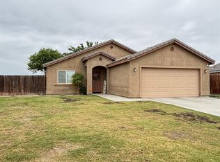 729 Yahut St, Mc Farland, CA 93250