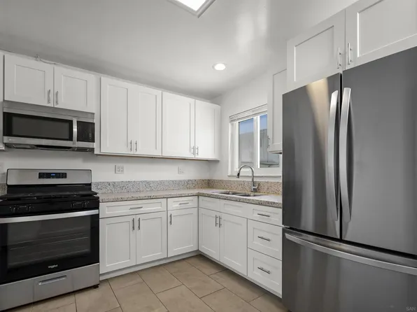 1058 10th St, Imperial Beach, CA 91932