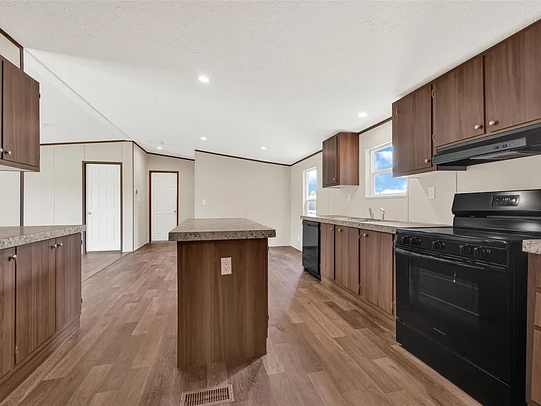 5055 Road 3540 — Photo 11