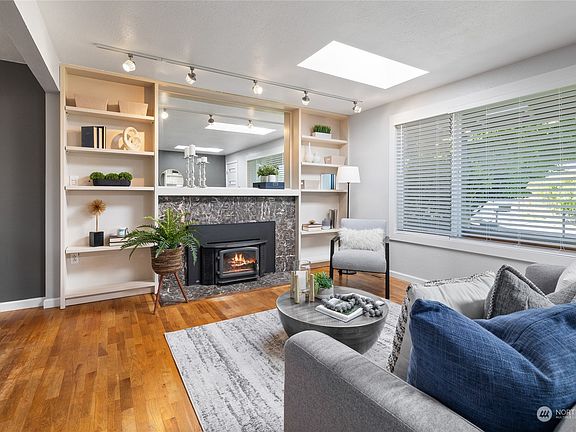 4th image of 8510 84th Street SW